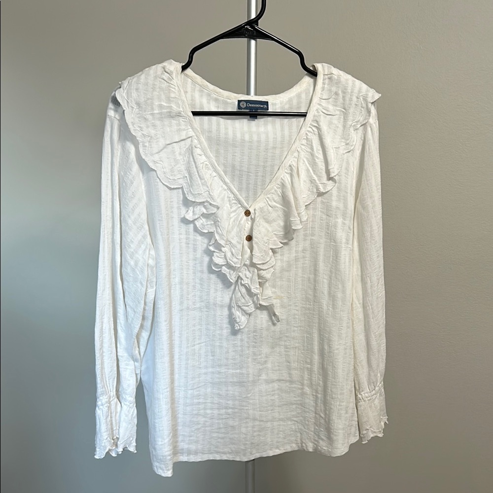 Democracy White Ruffled Bib Collar Blouse